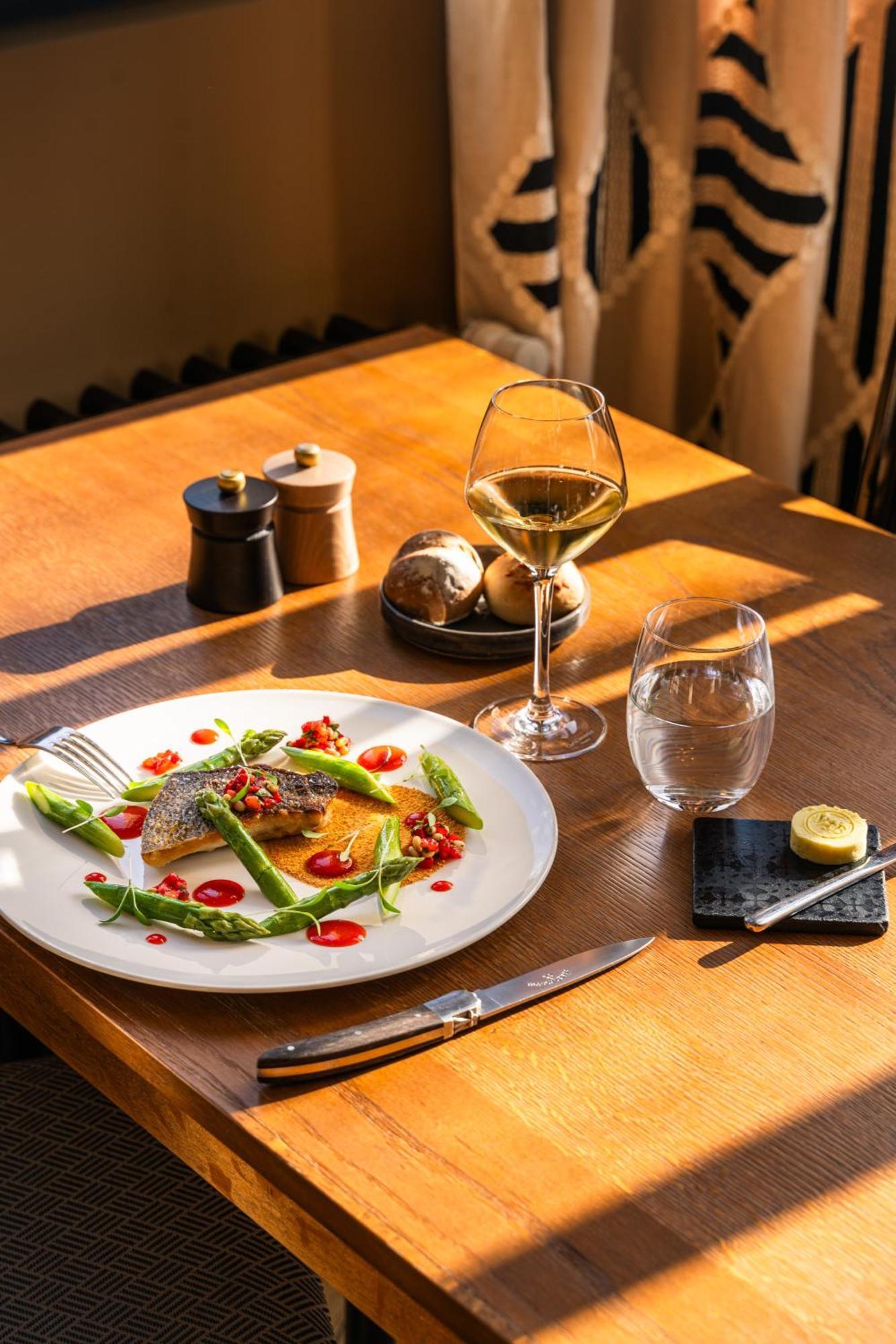 Hotel De Diane Sables-d'Or-les-Pins Ngoại thất bức ảnh