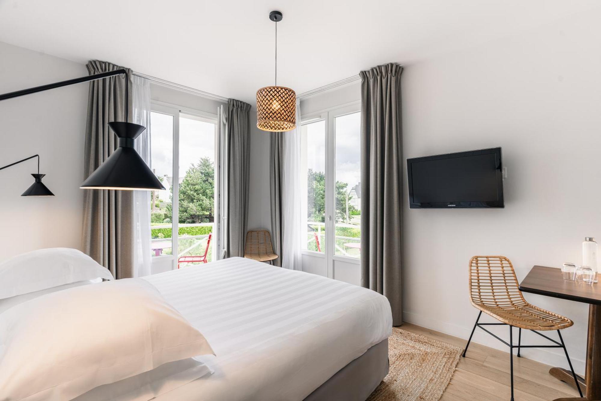 Hotel De Diane Sables-d'Or-les-Pins Ngoại thất bức ảnh