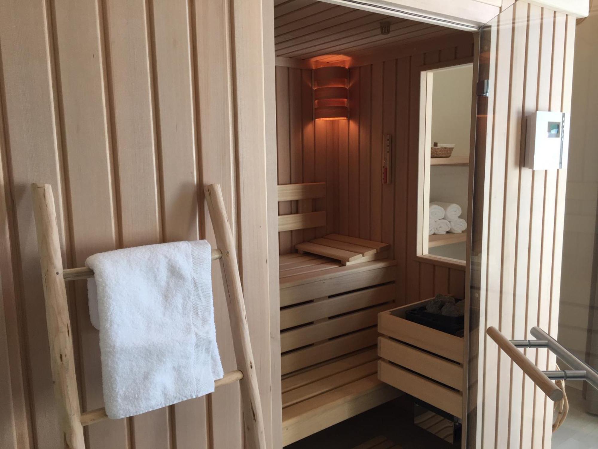 Hotel De Diane Sables-d'Or-les-Pins Ngoại thất bức ảnh
