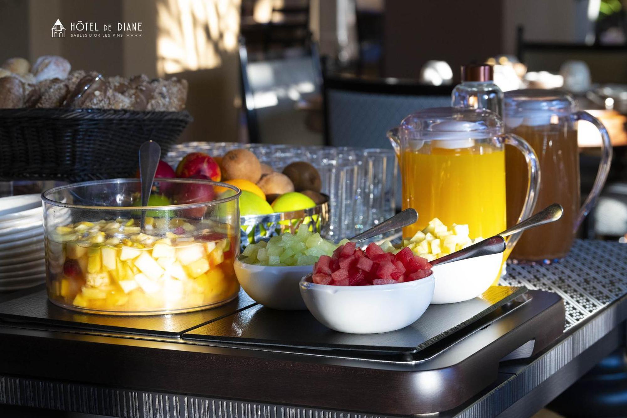 Hotel De Diane Sables-d'Or-les-Pins Ngoại thất bức ảnh